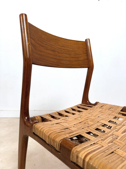 Ensemble de 6 chaises GESSEF modèle « Havana »