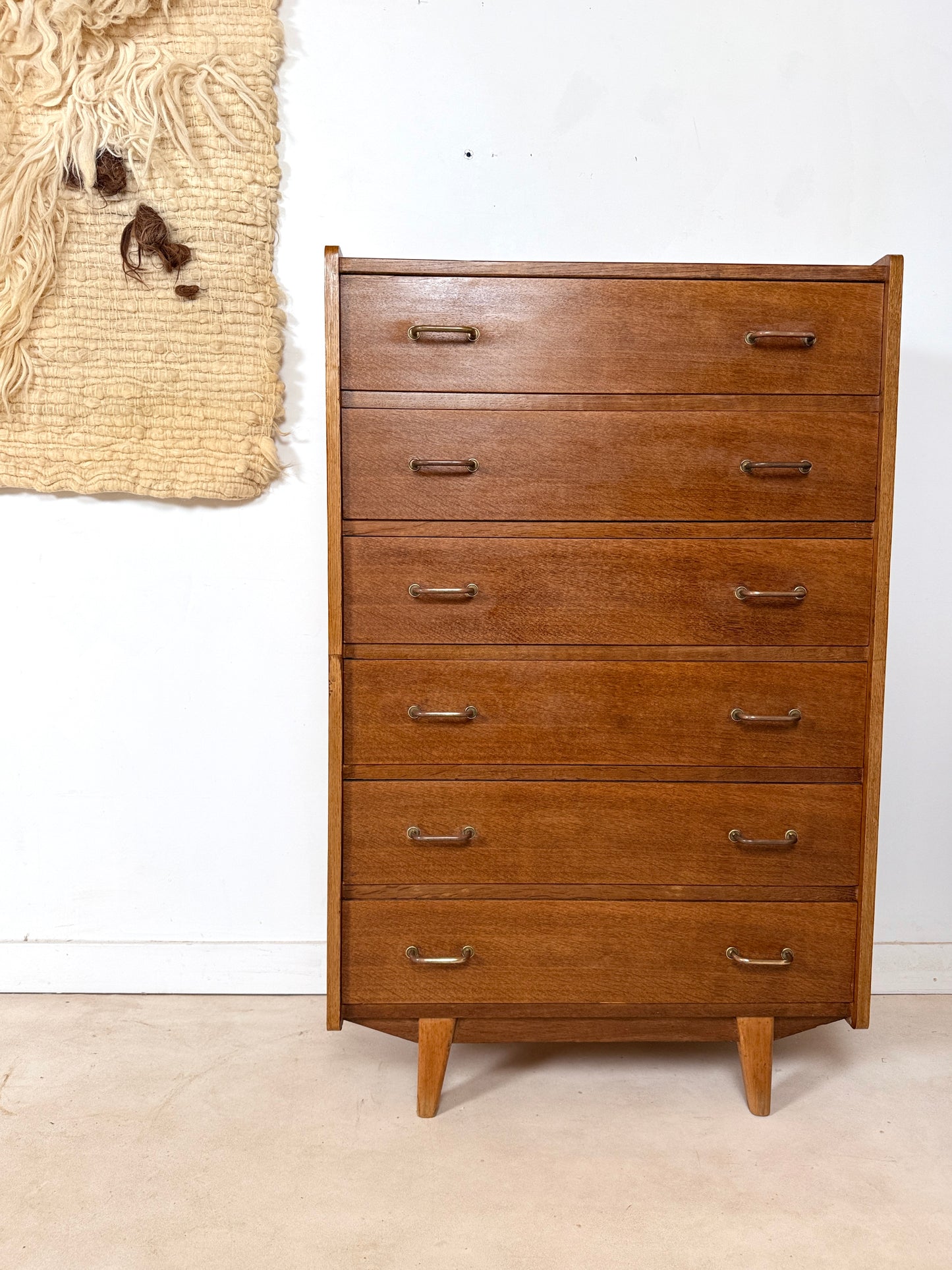 Commode vintage