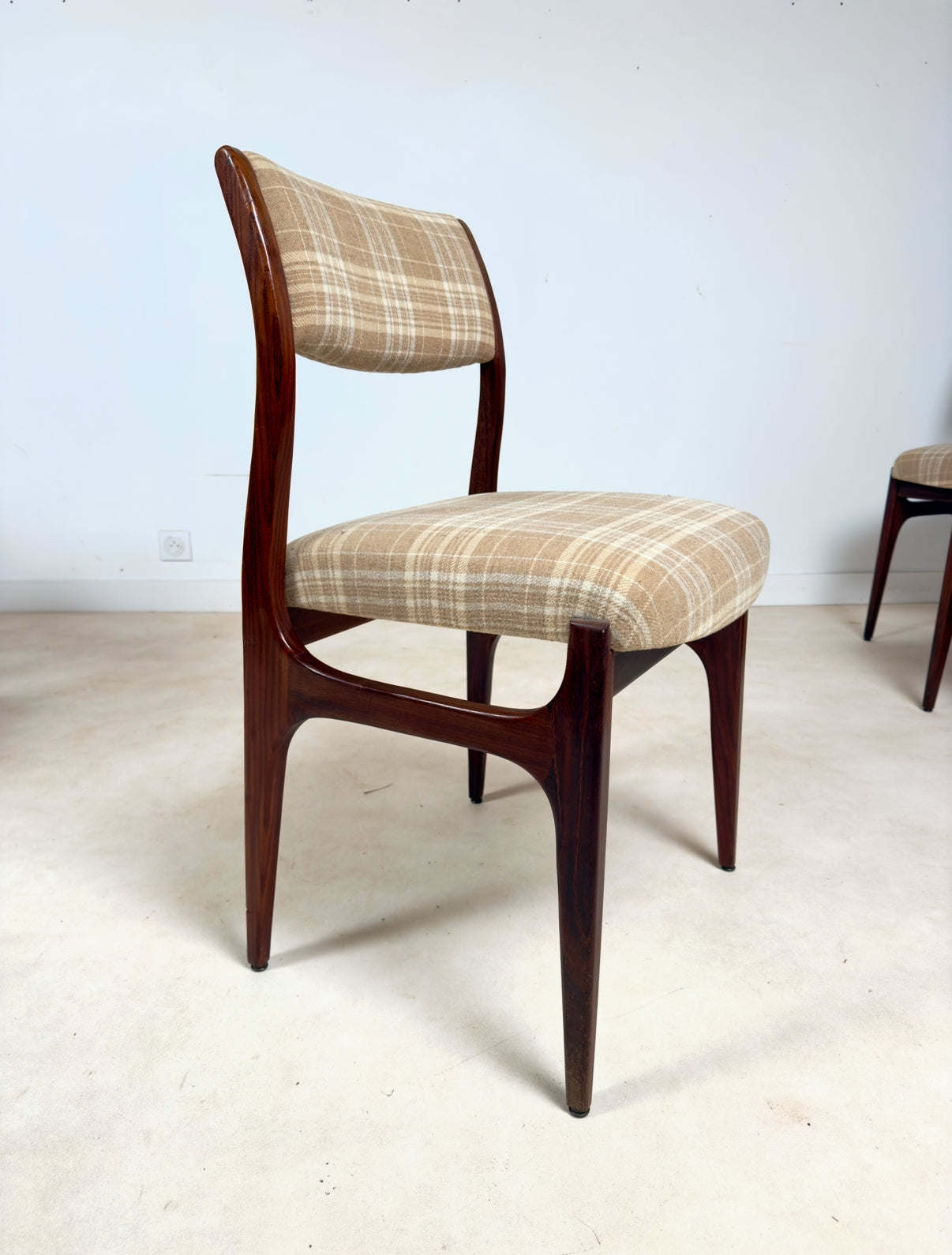 Ensemble de 6 chaises scandinaves