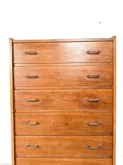 Commode vintage