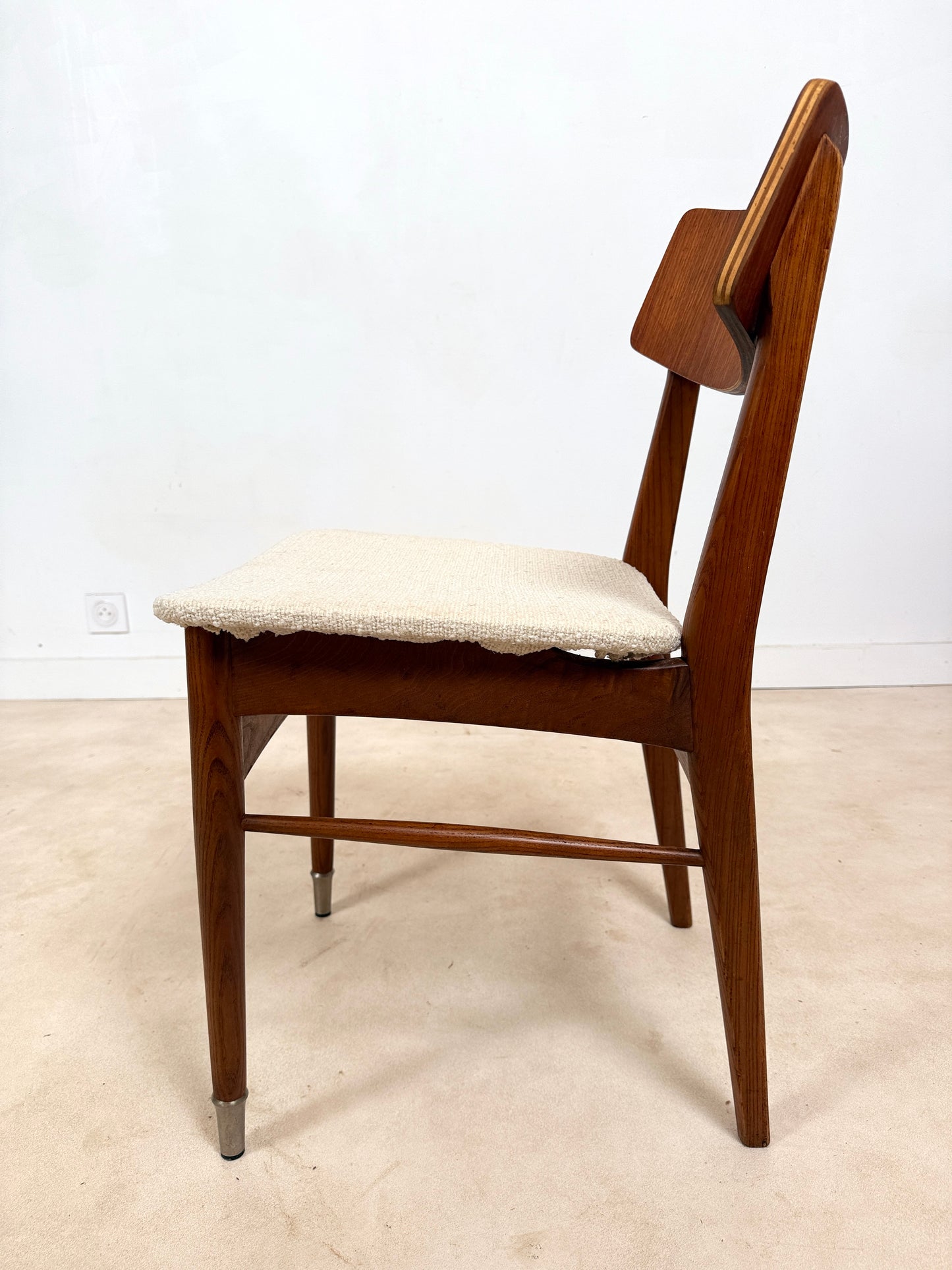 Ensemble de 4 chaises scandinaves en teck
