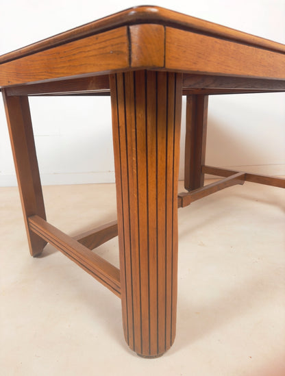 Table de style art deco