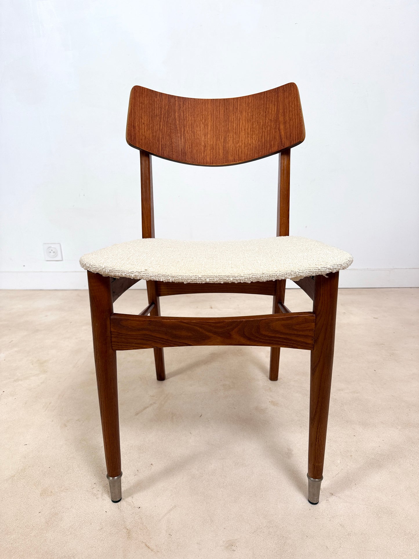 Ensemble de 4 chaises scandinaves en teck