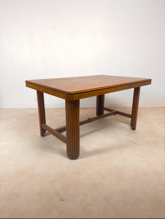 Table de style art deco
