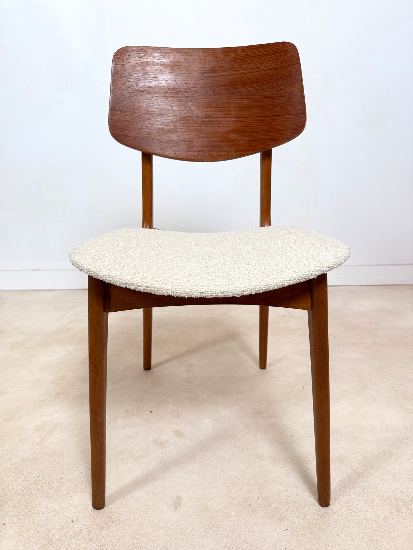 Ensemble de 4 chaises des années 60