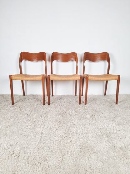 Ensemble de 4 chaises modèle 71 par Niels Otto Møller