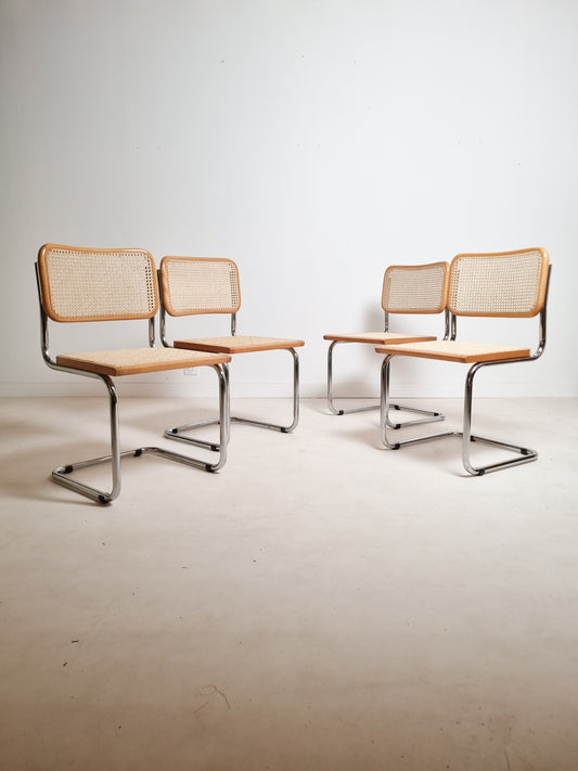 Ensemble de 4 Cesca B32 par Marcel Breuer