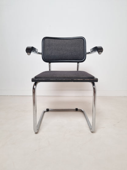 Fauteuil Cesca B64 par Marcel Breuer