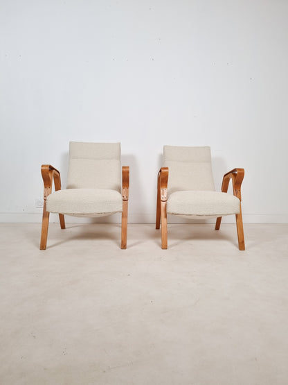 Fauteuil (2 disponibles) par Frantisek Jirak