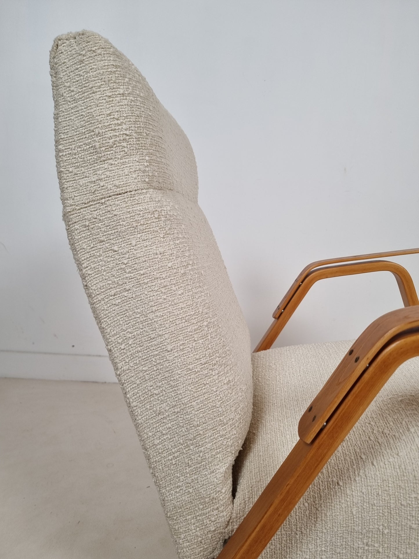 Fauteuil (2 disponibles) par Frantisek Jirak