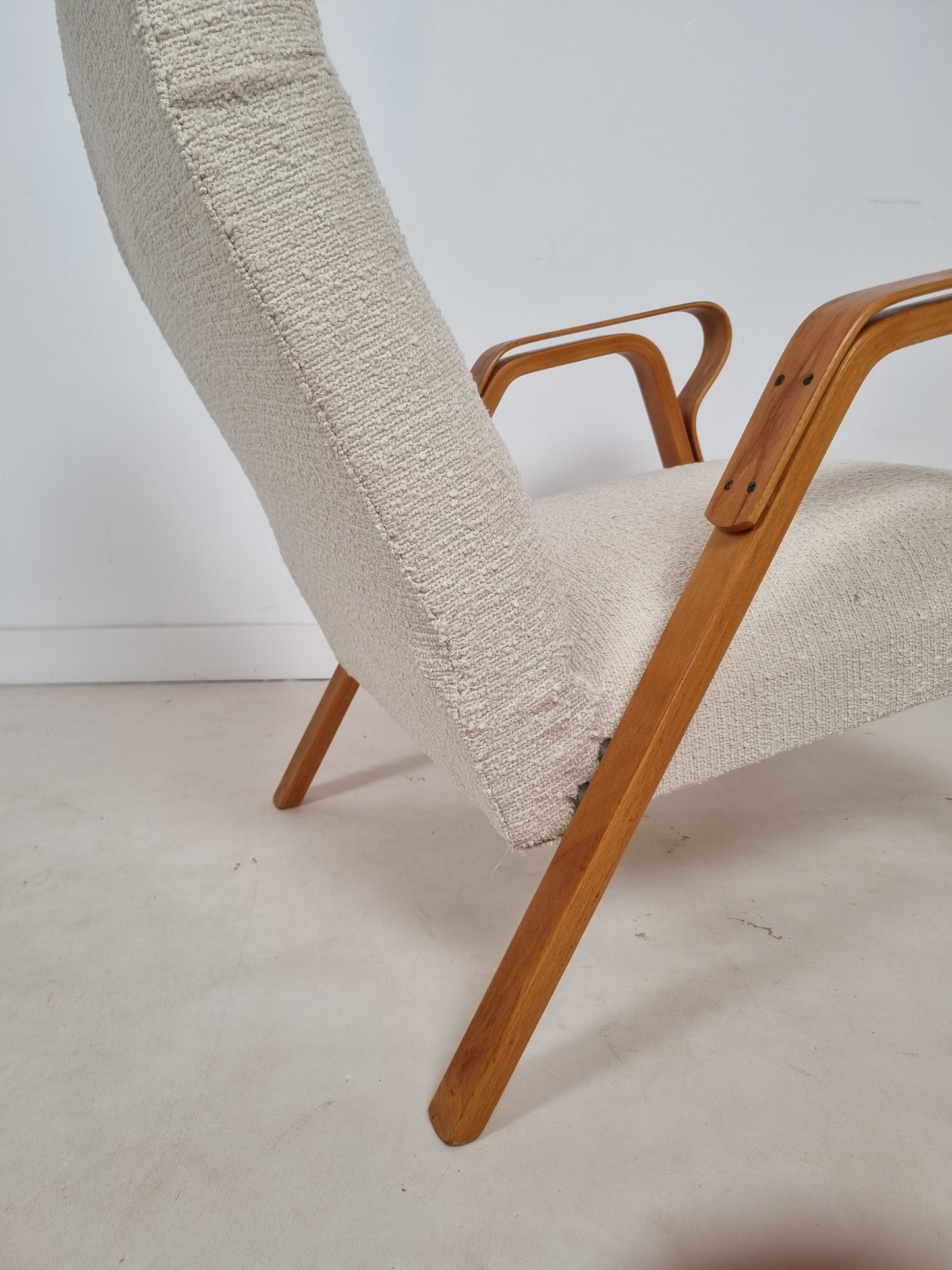 Fauteuil (2 disponibles) par Frantisek Jirak