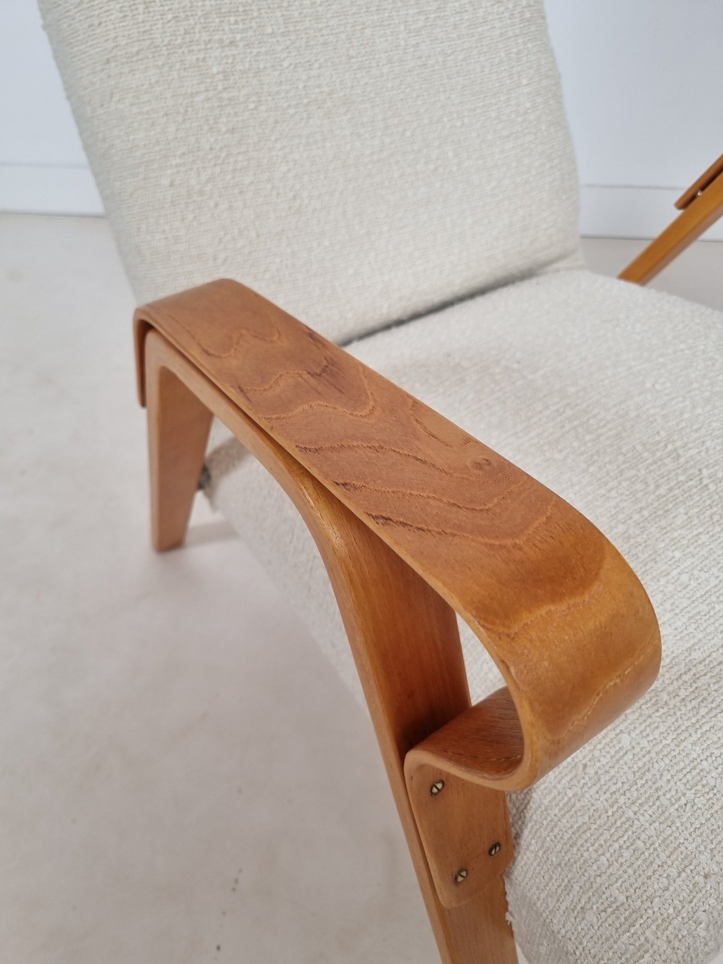 Fauteuil (2 disponibles) par Frantisek Jirak