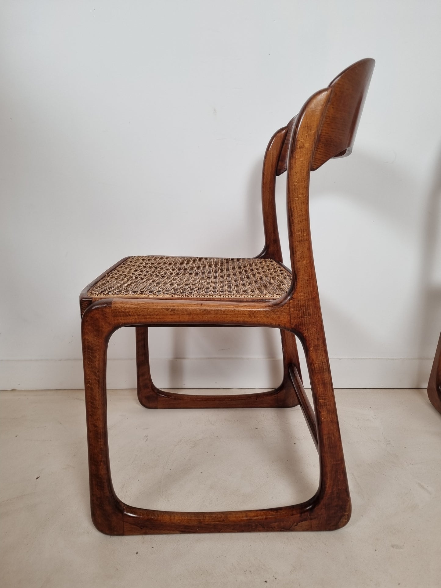 Chaise Baumann "Bémol" ou "Traineau"