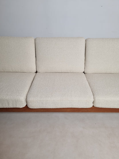 Banquette scandinave par Juul Kristensen