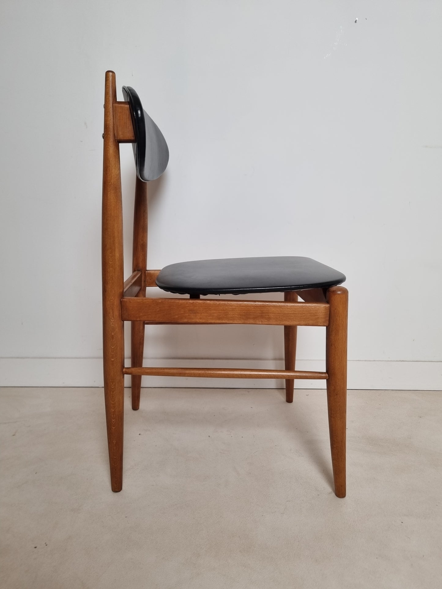 Ensemble de 4 chaises scandinaves