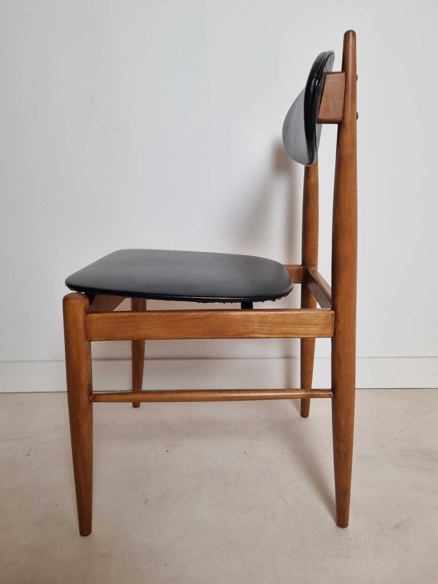 Ensemble de 4 chaises scandinaves