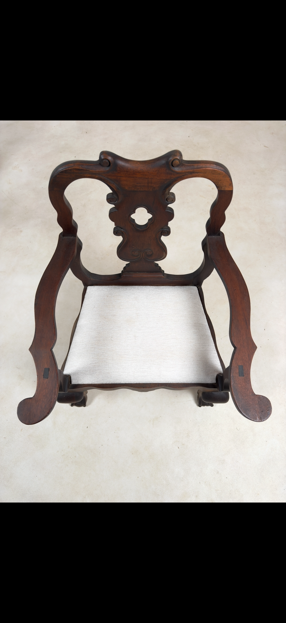 Paire de fauteuils « Chipendale »