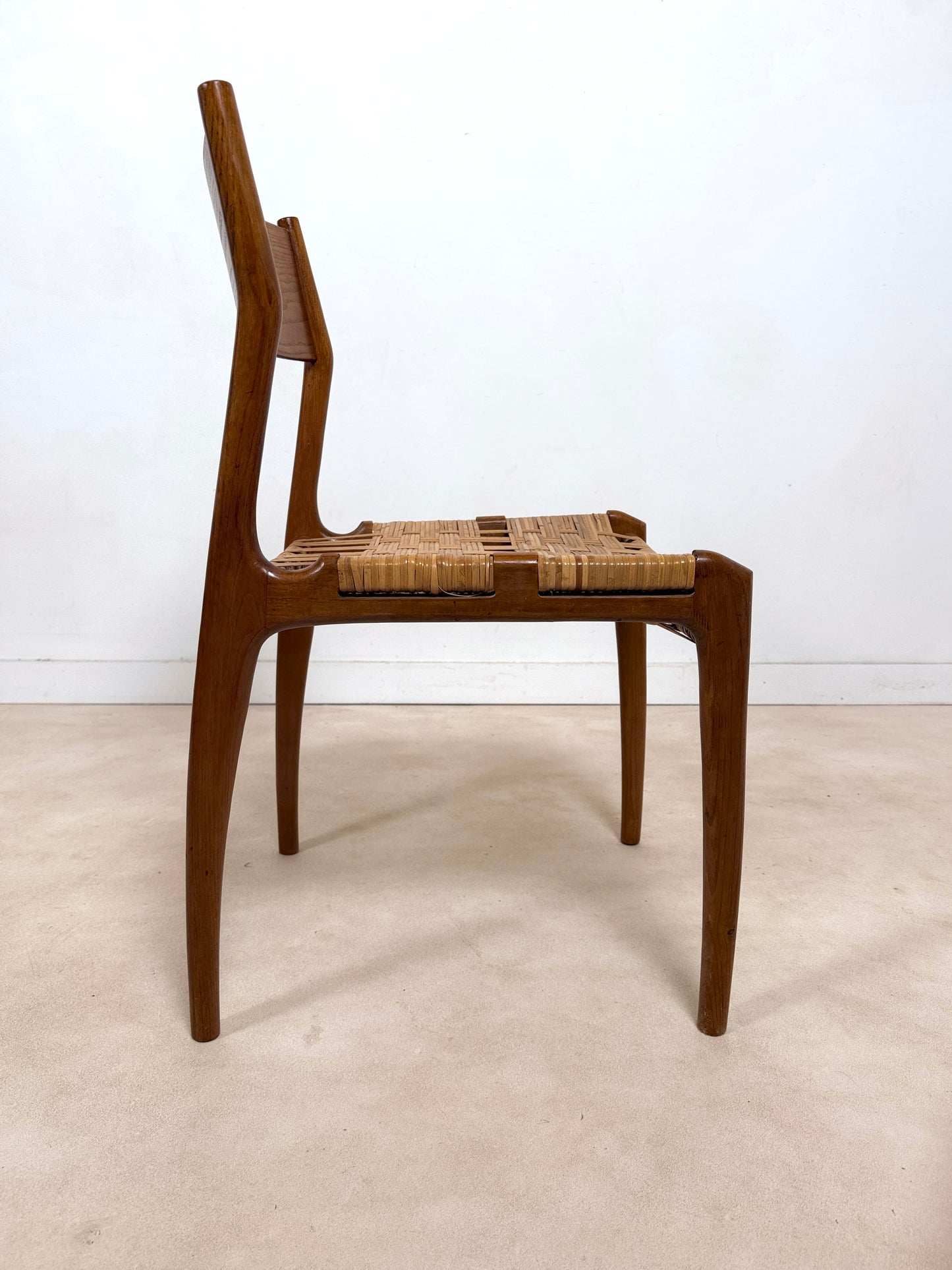 Ensemble de 6 chaises GESSEF modèle « Havana »