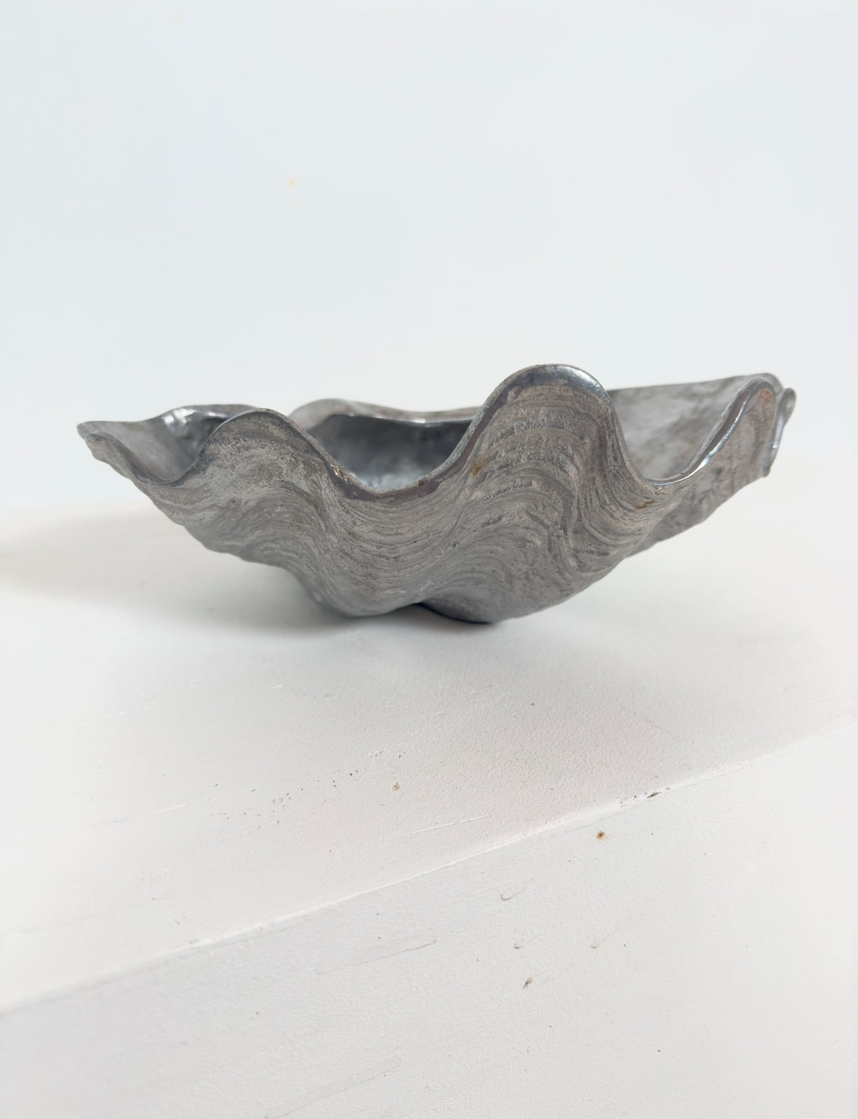 Cendrier, vide poche en fonte d’aluminium par Arthur Court