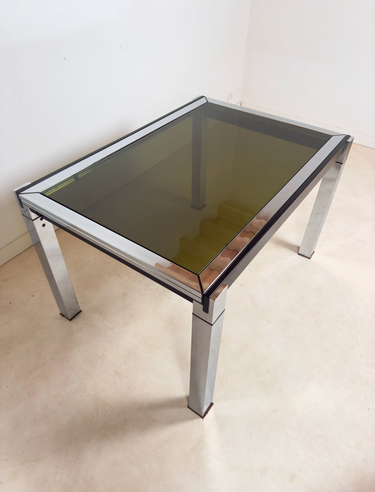 Table à rallonges intégrées « La Metal  »