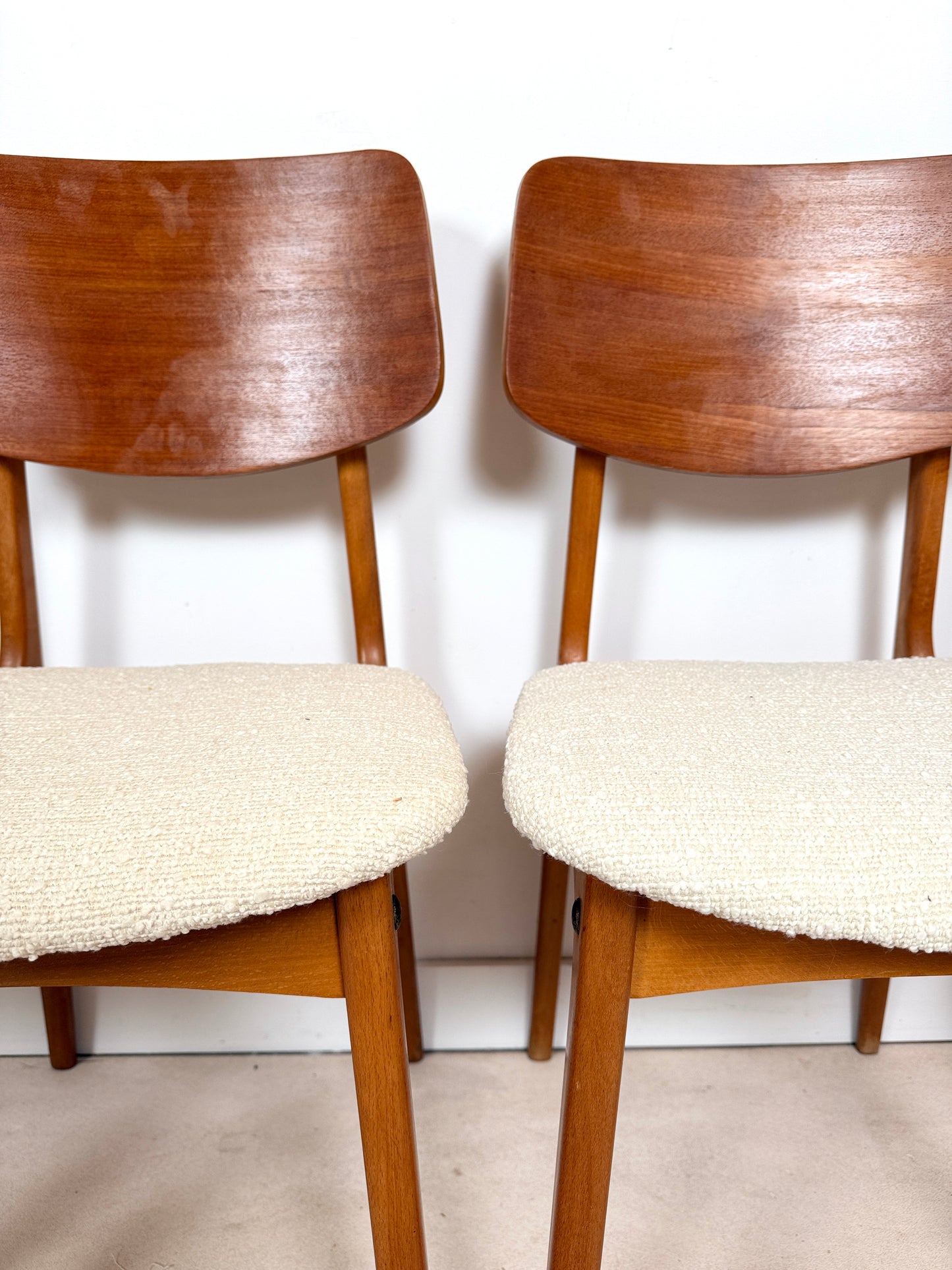 Ensemble de 4 chaises des années 60