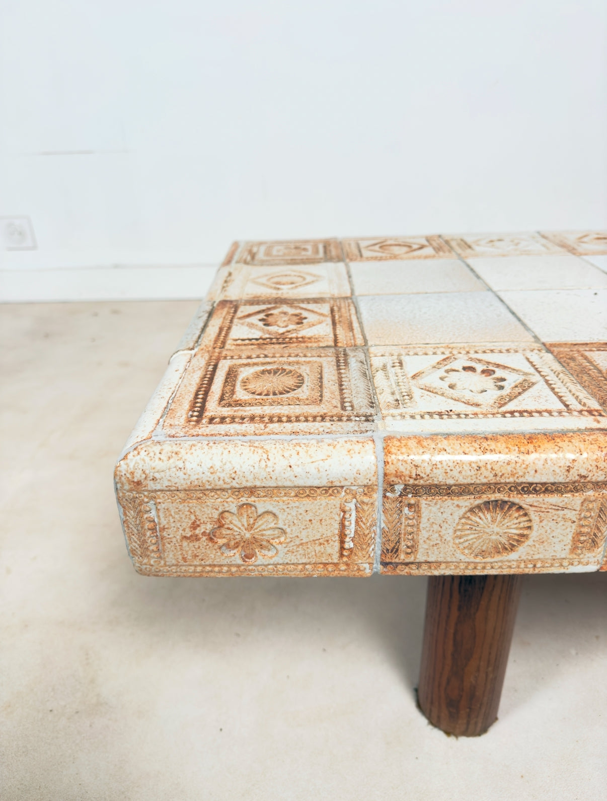Table basse par Roger Capron