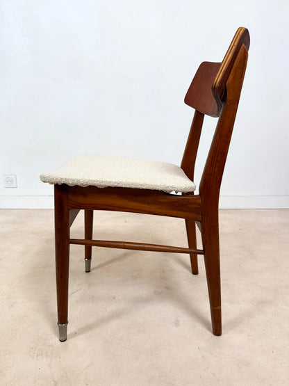 Ensemble de 4 chaises scandinaves en teck