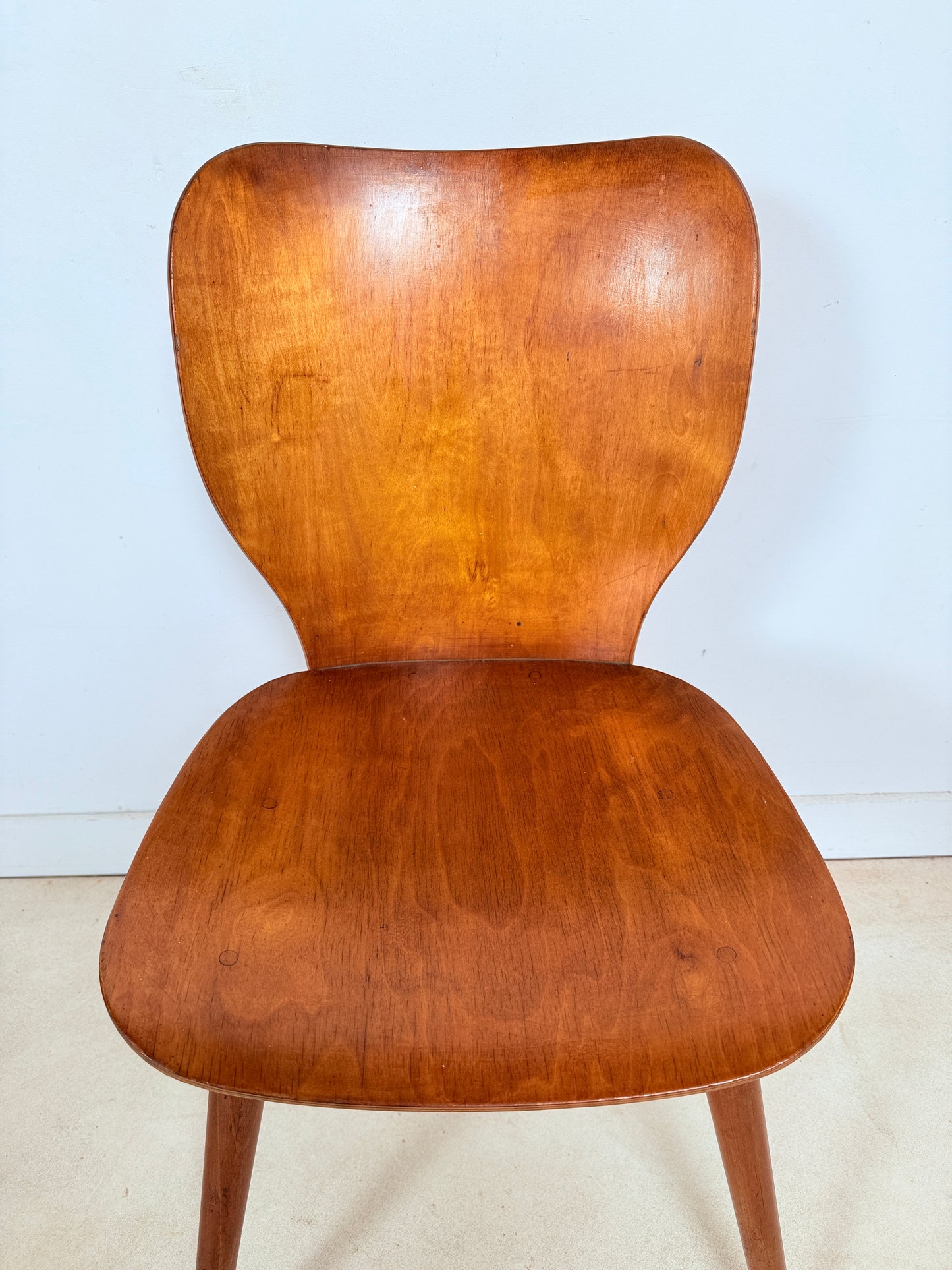 Ensemble de 4 chaises attribuées à Max Bill