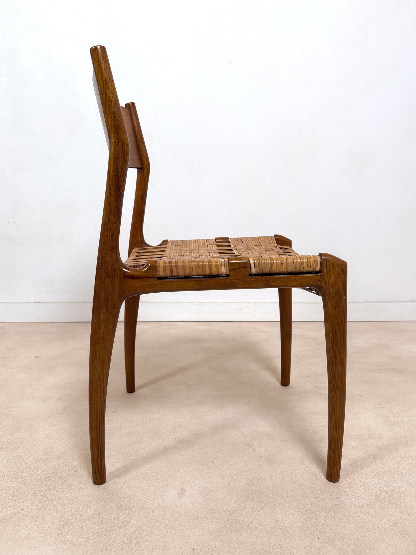 Ensemble de 6 chaises GESSEF modèle « Havana »