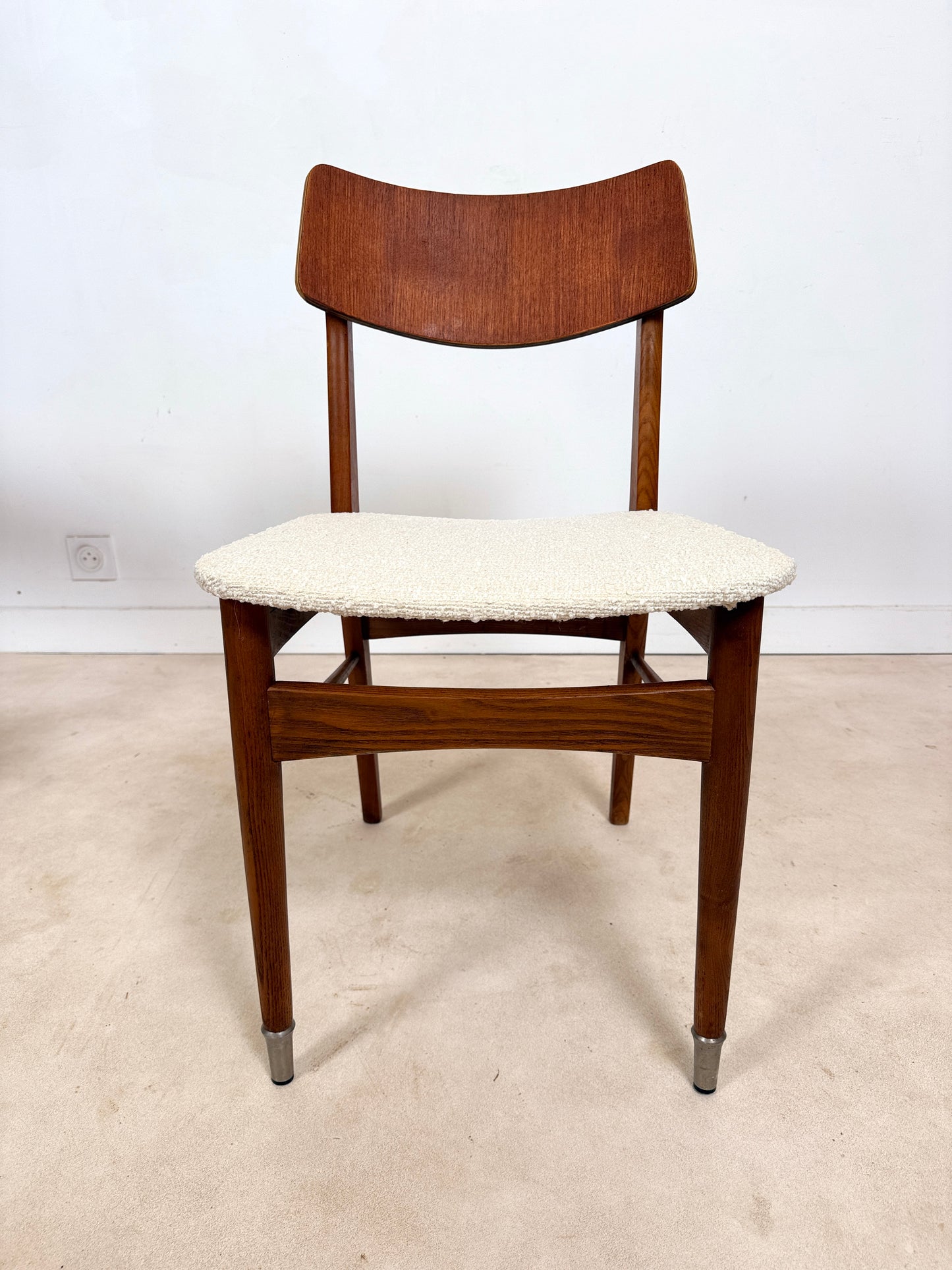 Ensemble de 4 chaises scandinaves en teck