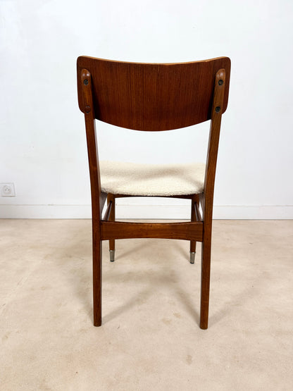 Ensemble de 4 chaises scandinaves en teck