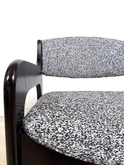 Chaise dans le goût de Eero Aarnio