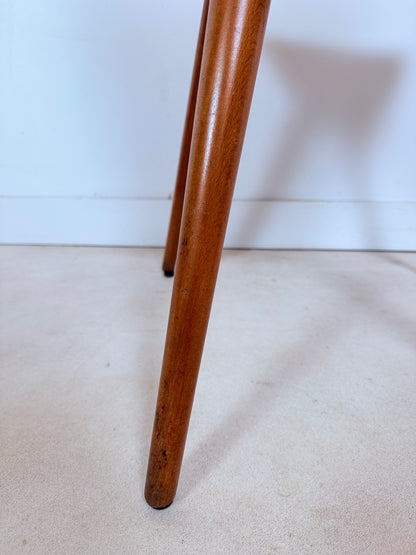 Ensemble de 4 chaises attribuées à Max Bill