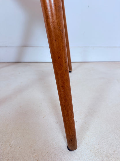 Ensemble de 4 chaises attribuées à Max Bill