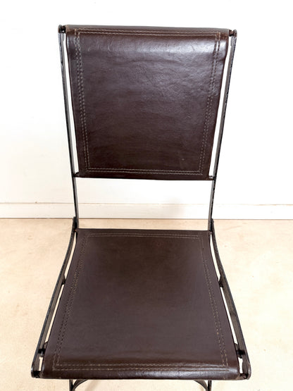 Chaise ancienne en fer forgé et cuir