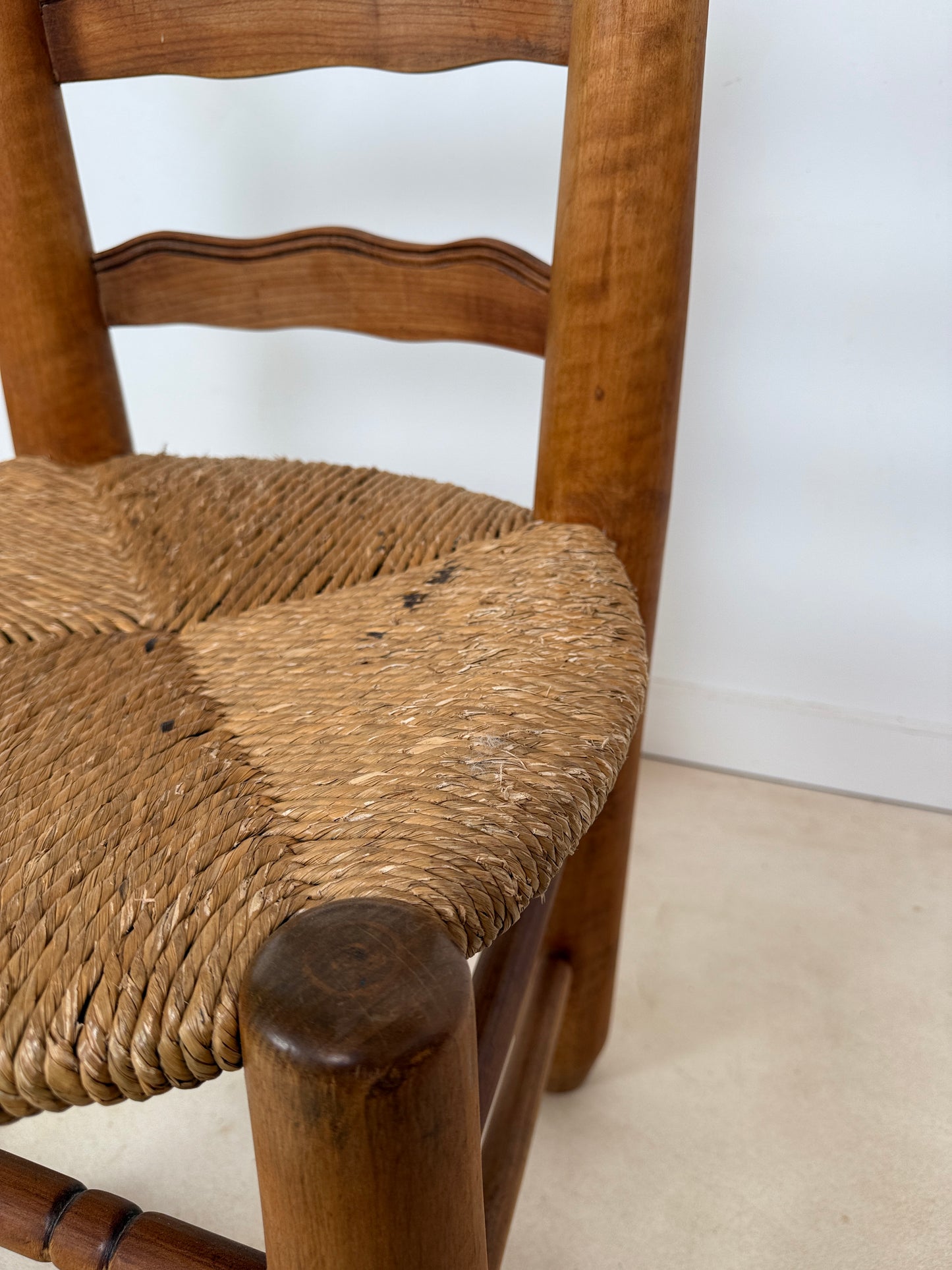 Ensemble de 4 chaises brutalistes