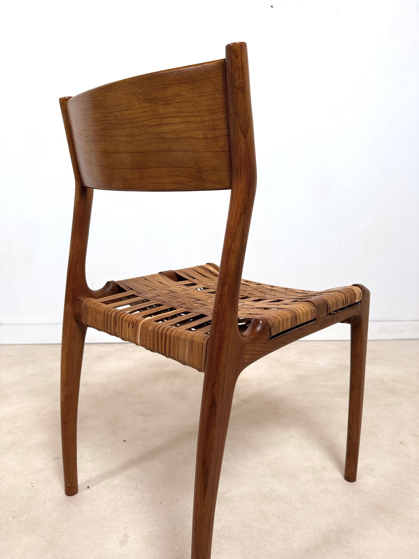 Ensemble de 6 chaises GESSEF modèle « Havana »