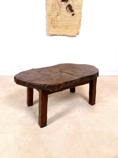 Table basse brutaliste