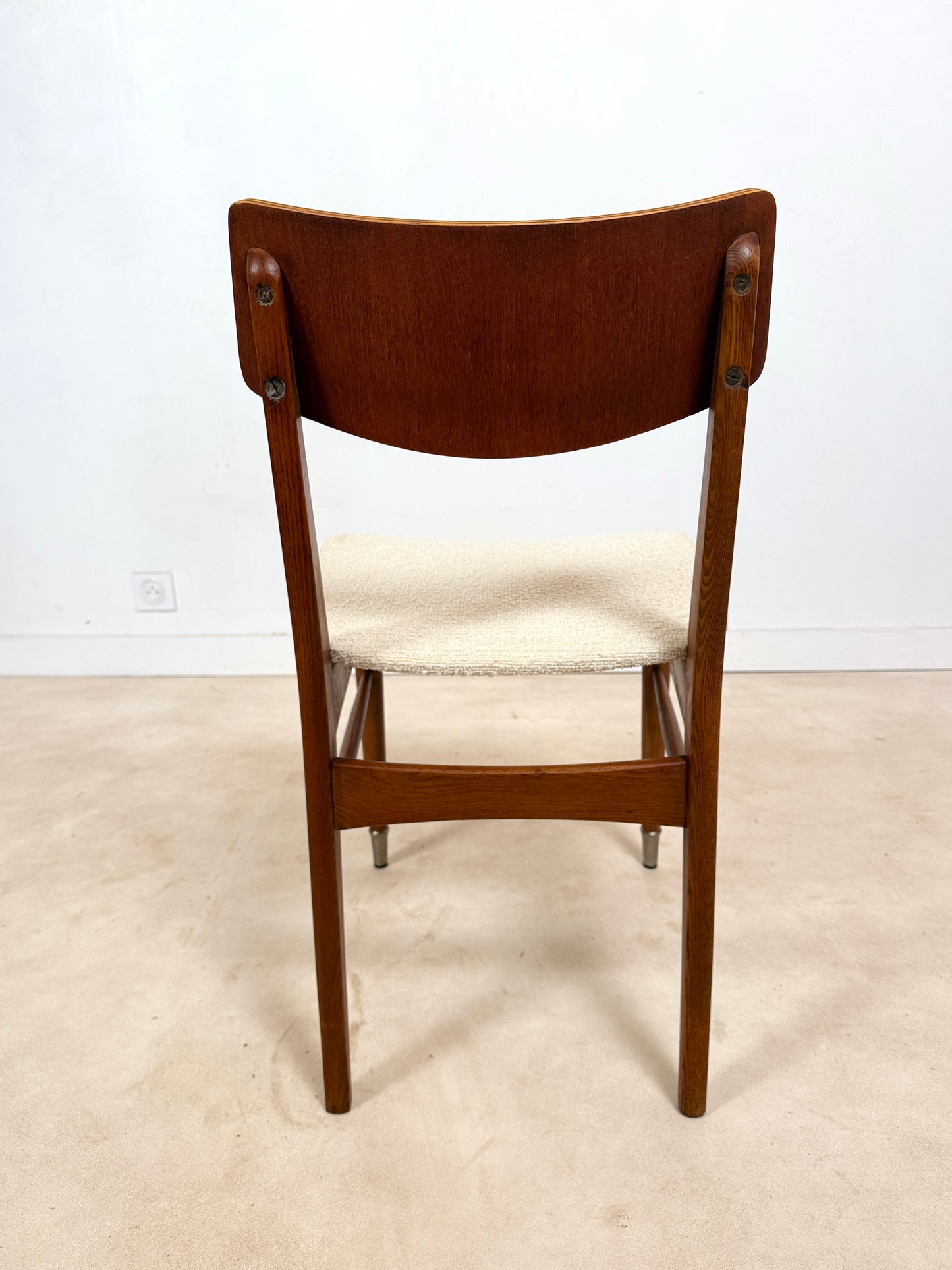 Ensemble de 4 chaises scandinaves en teck
