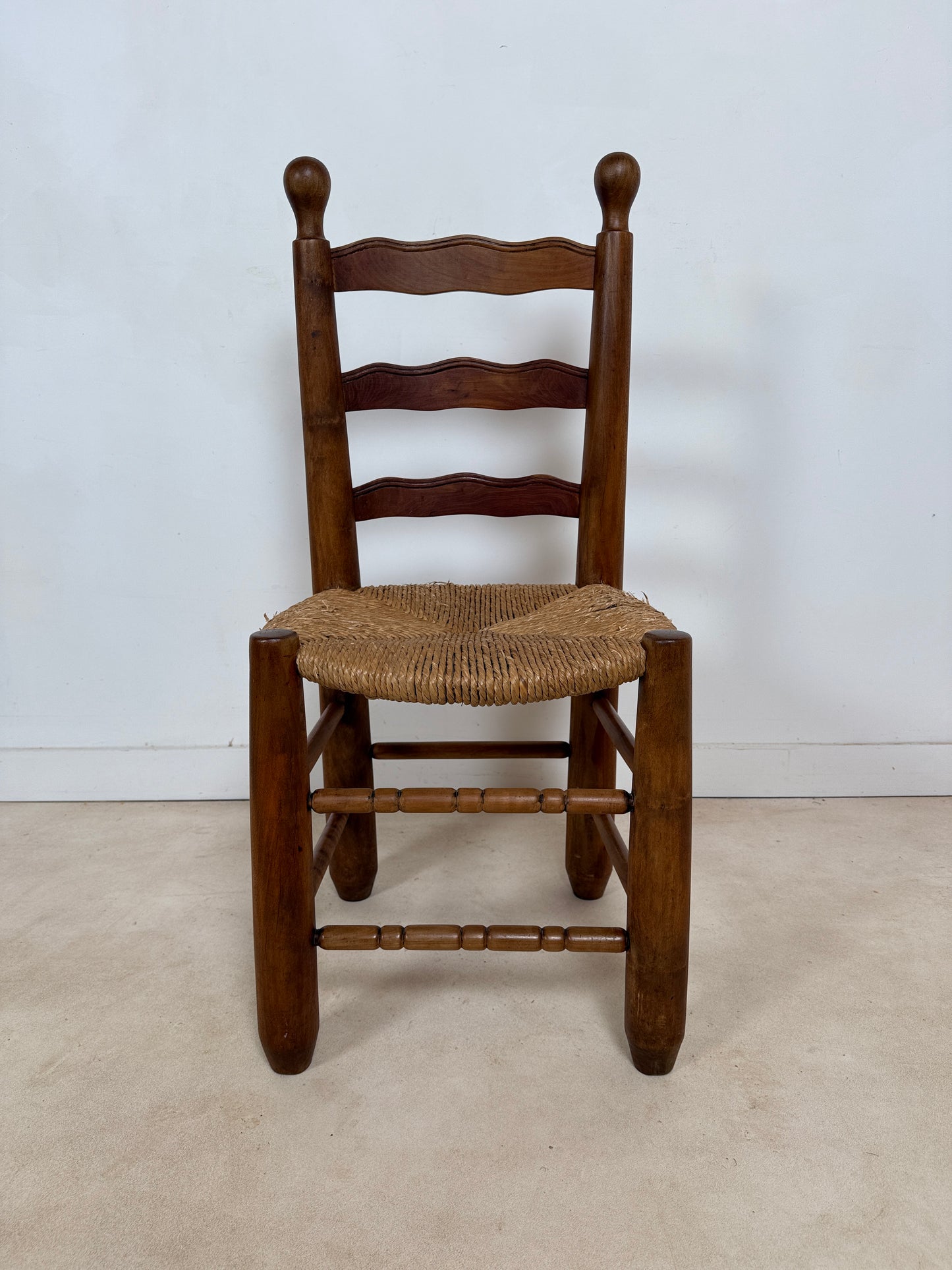 Ensemble de 4 chaises brutalistes