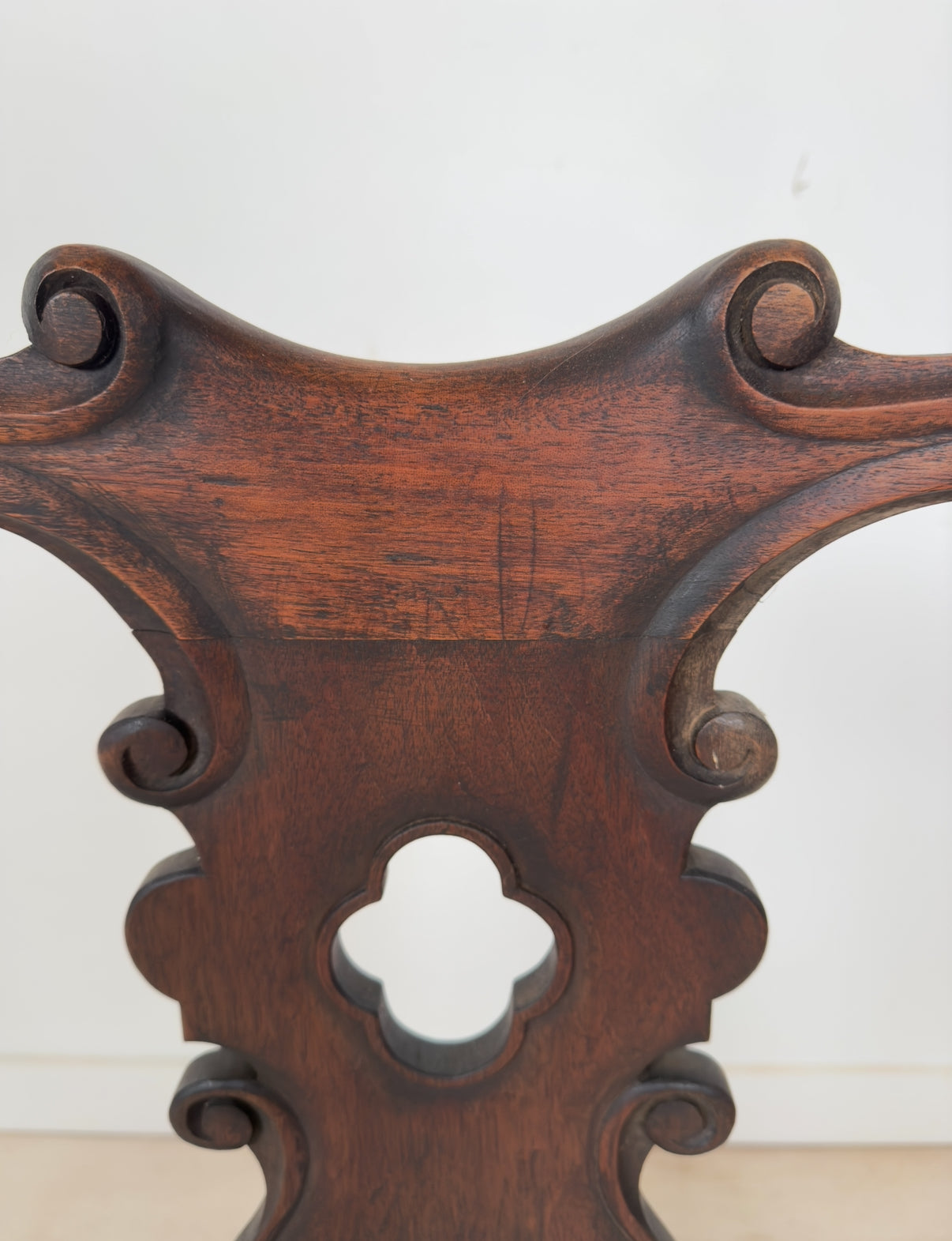 Paire de fauteuils « Chipendale »