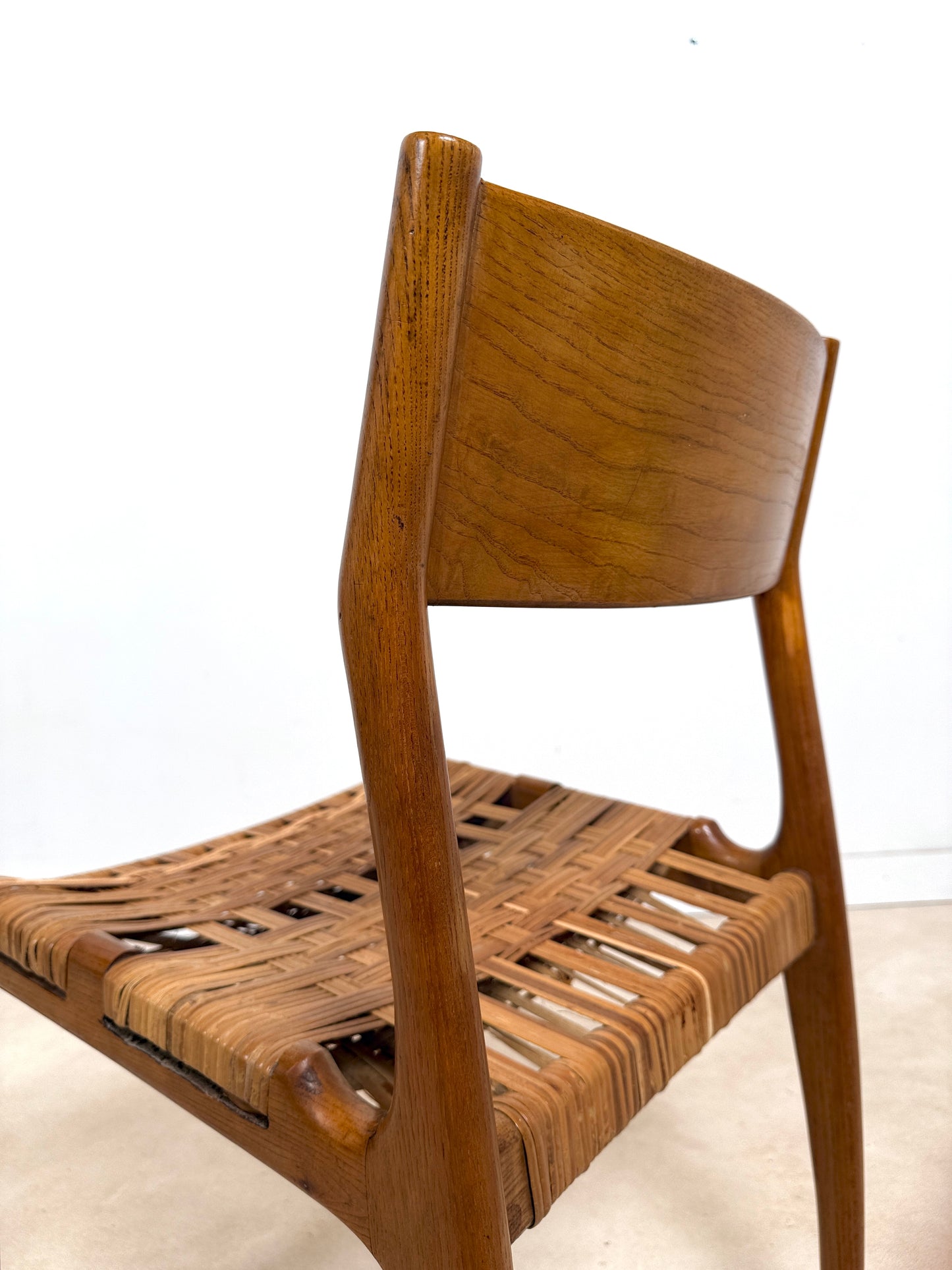 Ensemble de 6 chaises GESSEF modèle « Havana »