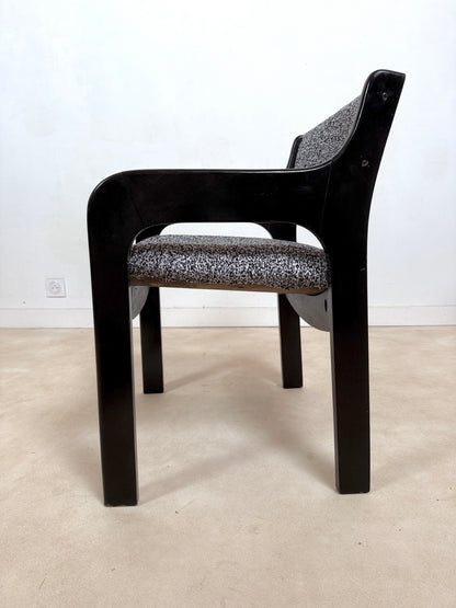Chaise dans le goût de Eero Aarnio
