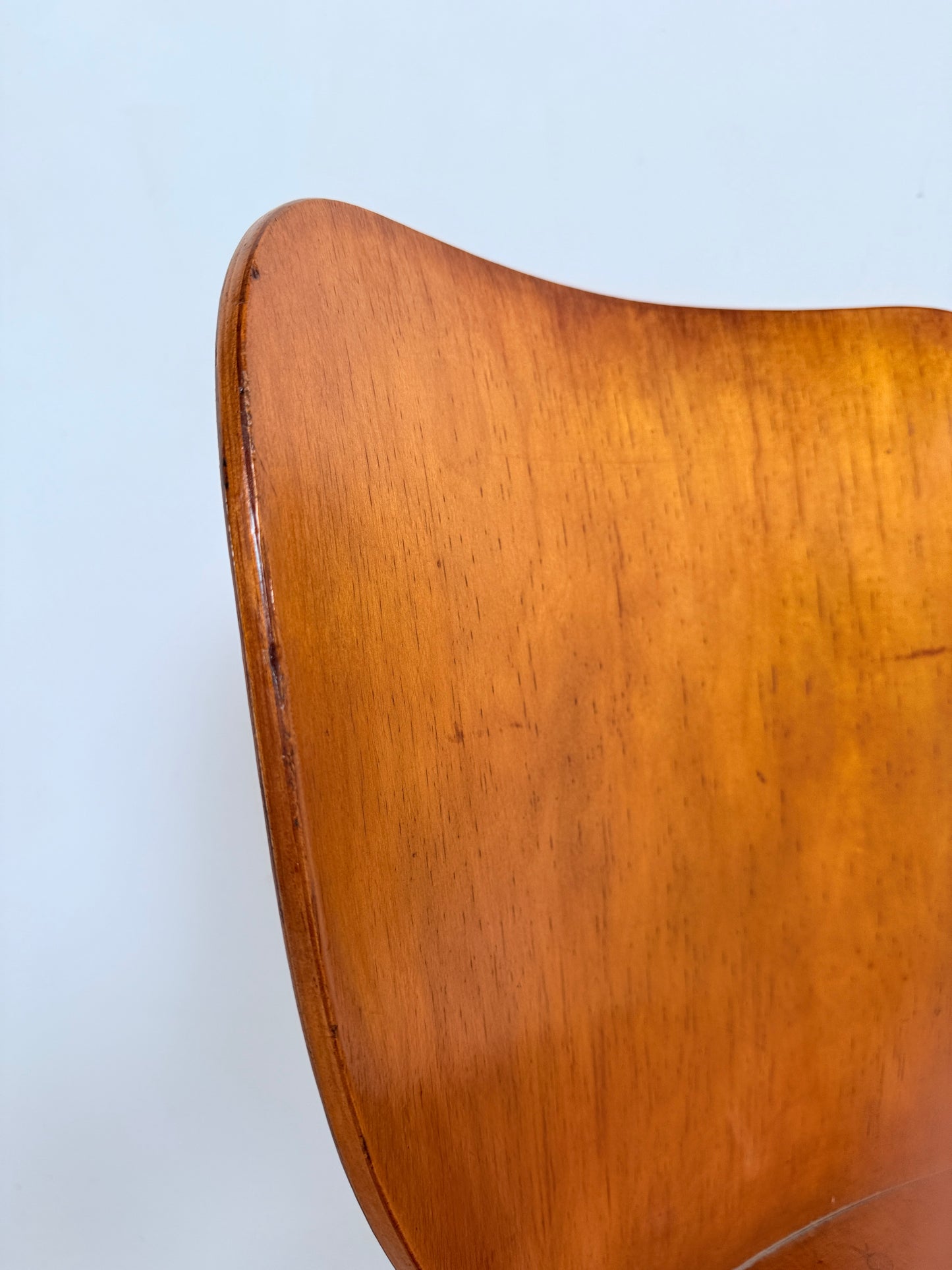 Ensemble de 4 chaises attribuées à Max Bill