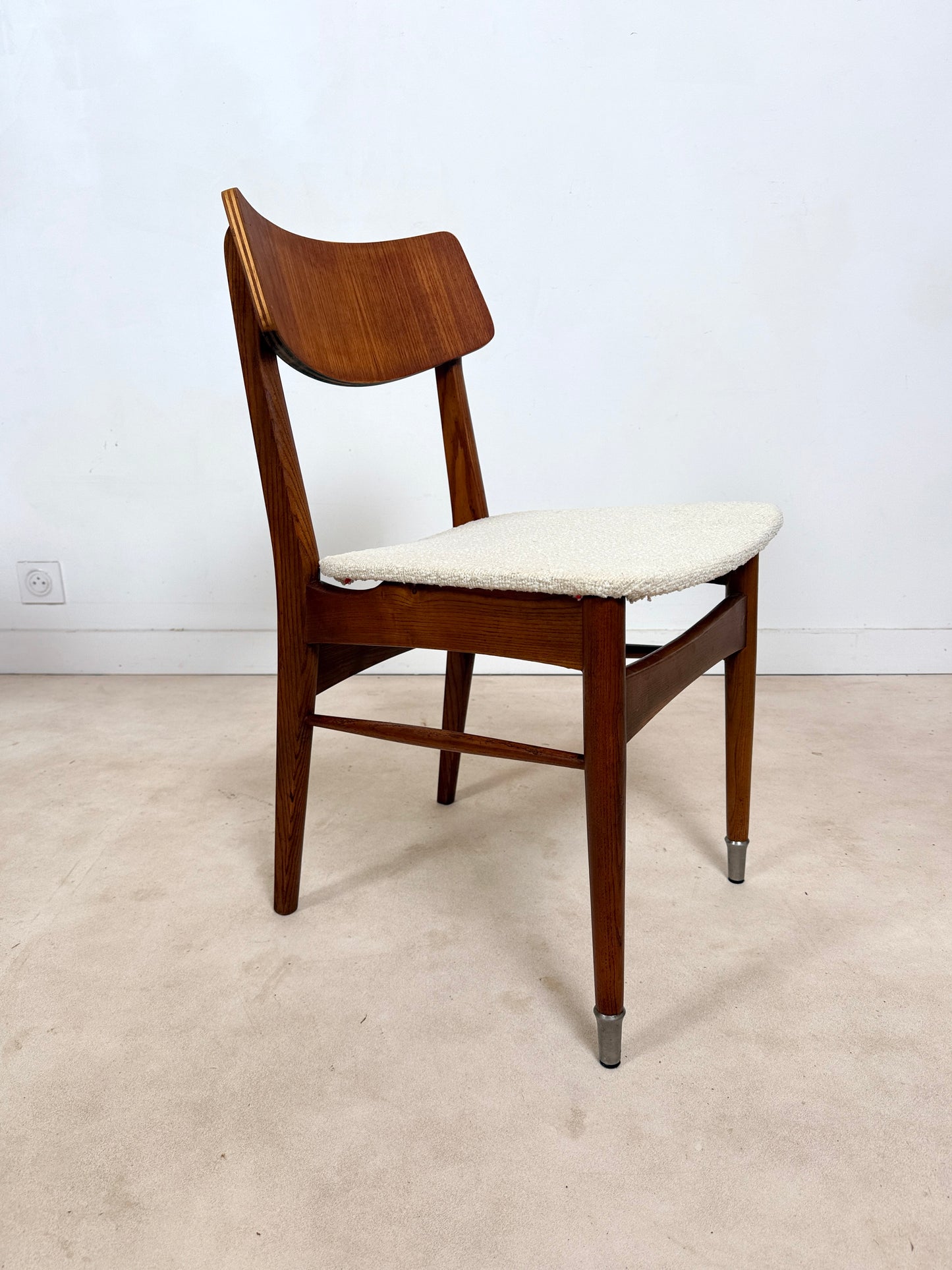 Ensemble de 4 chaises scandinaves en teck