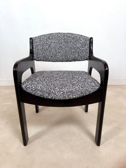 Chaise dans le goût de Eero Aarnio