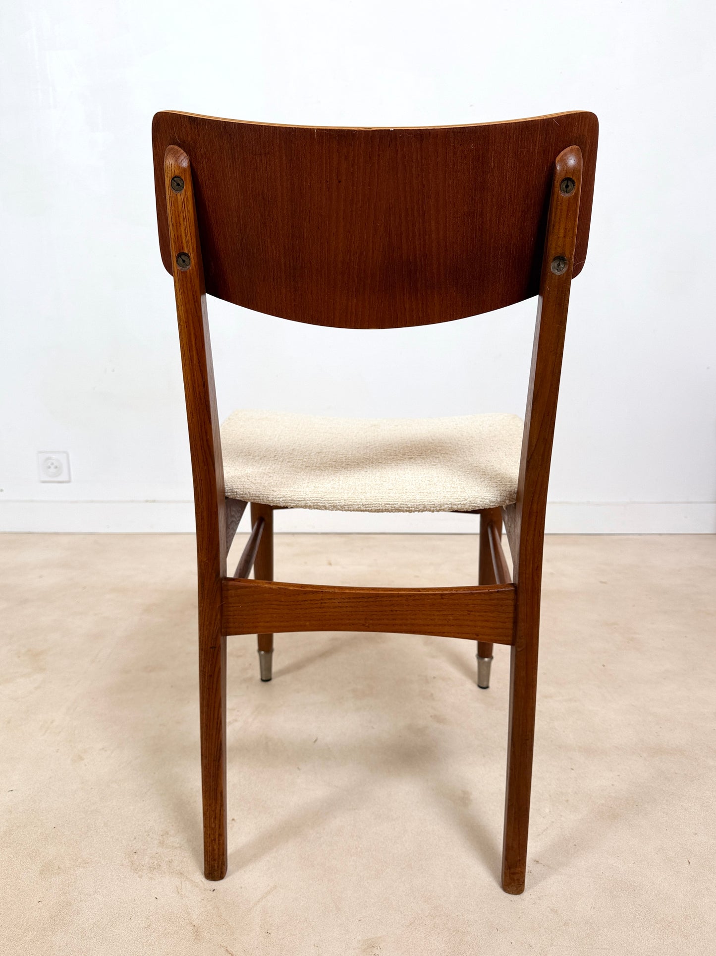Ensemble de 4 chaises scandinaves en teck