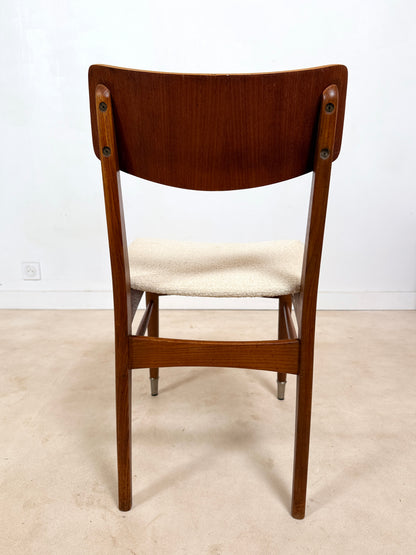 Ensemble de 4 chaises scandinaves en teck