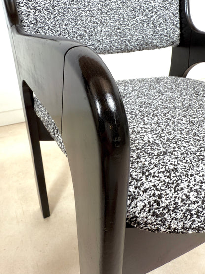 Chaise dans le goût de Eero Aarnio