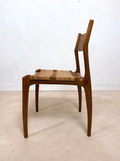 Ensemble de 6 chaises GESSEF modèle « Havana »